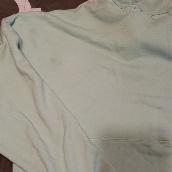 Pullover - Picture 3 of 3